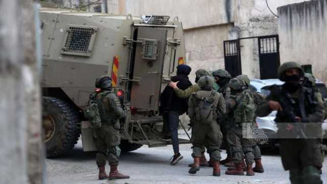قوات الاحتلال الإسرائيلية تنفذ حملة اعتقالات خلال اقتحامها مدينة جنين