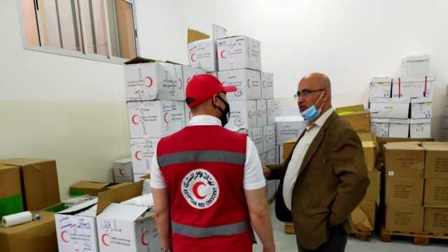 الهلال الأحمر الفلسطيني: دخول قافلة مساعدات تضم 50 شاحنة إلى شمال غزة