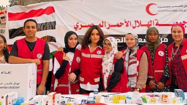 فنانات يتطوعن بالهلال الأحمر لدعم القضية الفلسطينية (فيديو)