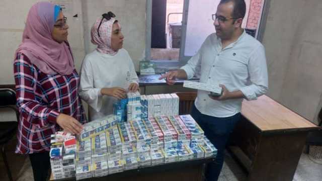 ضبط 340 علبة سجائر مجهولة المصدر في حملة تموينية بالإسكندرية