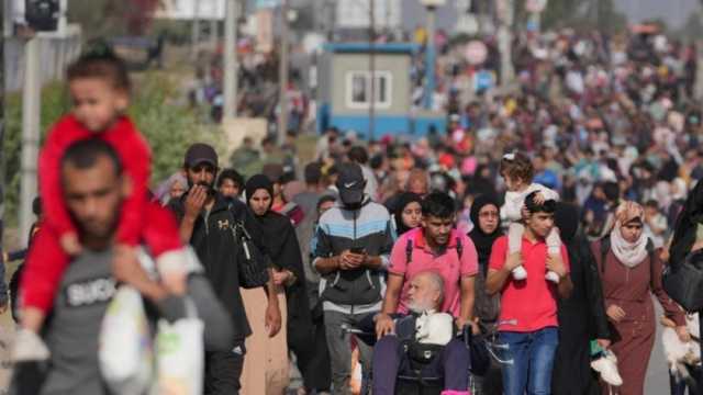 حركة نزوح بمخيمي صبرا وشاتيلا إثر غارات الاحتلال على الضاحية الجنوبية بلبنان