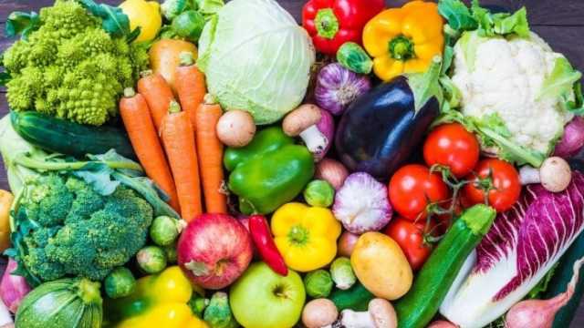 أسعار الخضروات والفاكهة اليوم الجمعة 19-4-2024 في سوق العبور