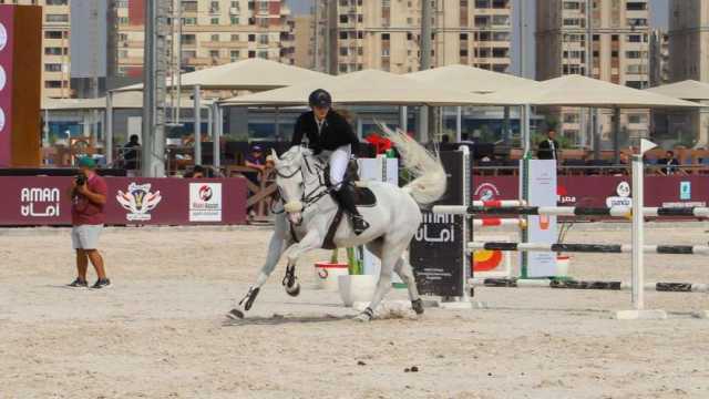 «يا أهلا بالفرسان».. 175 متنافسا في البطولة الدولية لقفز الموانع بمصر