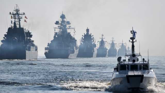البحرية الصينية تتصدى لسفن توغلت في مياهها الإقليمية