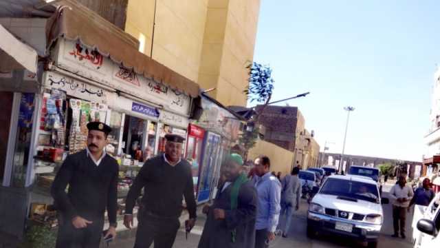 حملات يومية لإزالة الإشغالات في مراكز ومدن الإسماعيلية