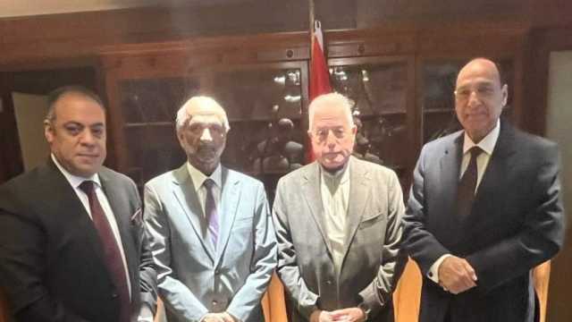 محافظ جنوب سيناء يلتقي رئيس المجلس العالمي للتسامح والسلام