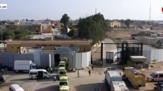 40 شاحنة مساعدات تفرغ حمولاتها في فلسطين