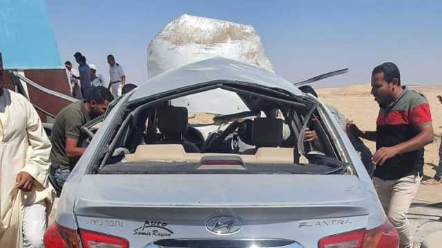 مصرع شخصين أثناء إصلاح سيارة معطلة على طريق مصر إسكندرية الصحراوي