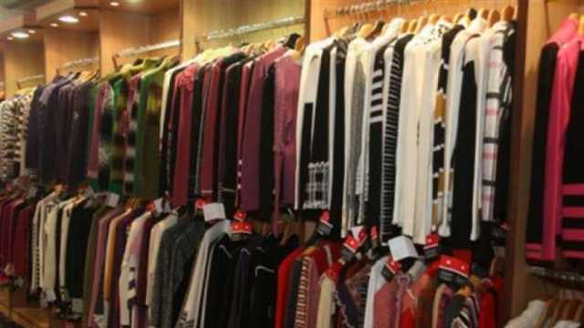 أفضل مكان لشراء الملابس بأسعار متوسطة.. الجاكيت يبدأ من 75 جنيها