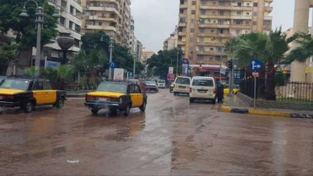 أمطار تضرب الإسكندرية لمدة يومين.. وإعلان حالة الطوارئ (صور)