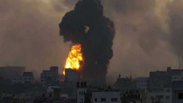 إعلام فلسطيني: شهيدان وعدة إصابات جراء استهداف منزل وسط غزة