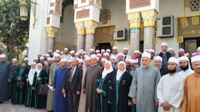 «أوقاف سوهاج» تطلق دورة البناء الثقافي للأئمة والواعظات بمسجد العارف بالله