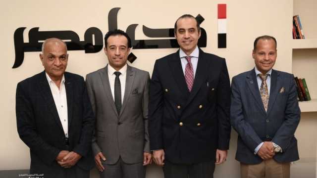 الحملة الرسمية للمرشح الرئاسي عبد الفتاح السيسي تستقبل وفدا من حزب الريادة المصري