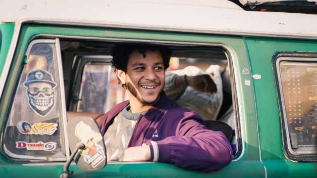 أحمد داش شاب مكافح في مسلسل مسار إجباري بموسم دراما رمضان المقبل