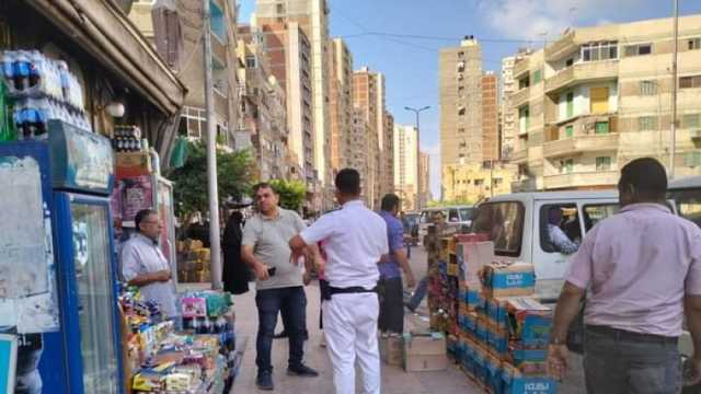 إزالة 70 حالة إشغال متنوعة في حي المنتزه بالإسكندرية