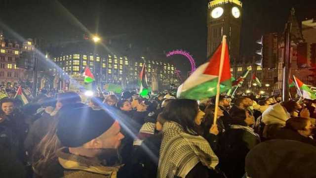 البرلمان البريطاني يصوت لعدم وقف إطلاق النار في غزة.. واندلاع المظاهرات بمحيطه