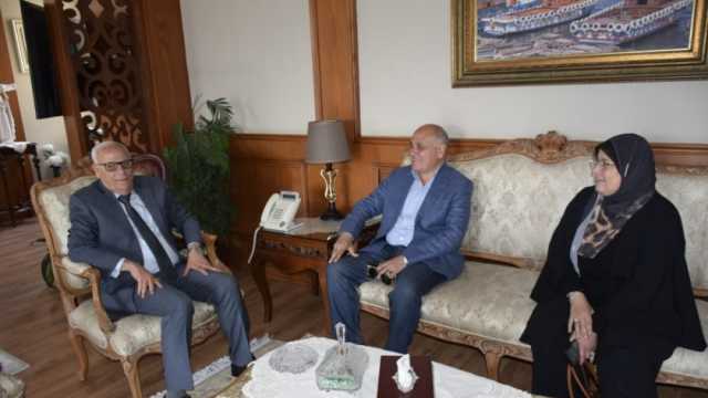 محافظ بورسعيد يستقبل رئيس جهاز تعمير سيناء لمتابعة مستجدات مشروعات التعاون