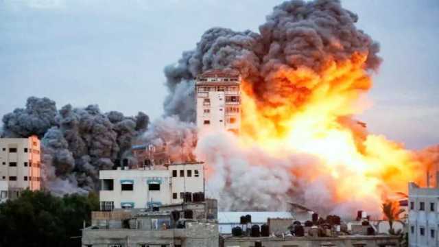 «القاهرة الإخبارية»: انفجارات عنيفة تهز رفح الفلسطينية