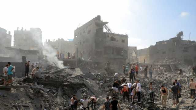 قوات الاحتلال الإسرائيلي تستهدف كهرباء مستشفيات غزة.. وتدمر المساجد