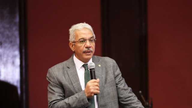 نائب رئيس جامعة الأزهر يوجّه رسالة لخريجي «الطب»: حافظوا على أسرار مرضاكم