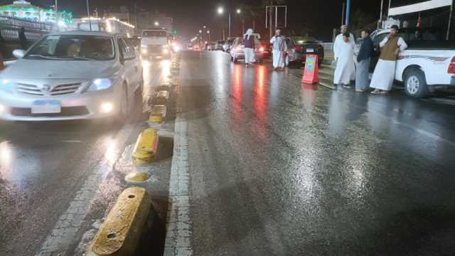 سقوط أمطار على مدينة مرسى مطروح.. والمحافظة ترفع الطوارئ (صور)