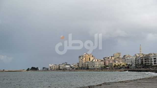 سقوط أمطار غزيرة على الإسكندرية في نوة الفيضة الكبرى (صور وفيديو) 