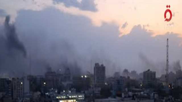 سماع دوي انفجارات جراء القصف الإسرائيلي في مناطق متفرقة بغزة