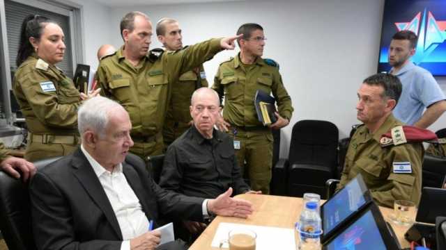إعلام إسرائيلي: نتنياهو على استعداد للتضحية بالمحتجزين لكسب بعض الوقت