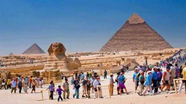 إنجازات الدولة في 10 سنوات.. تقدم مصر 23 مركزا في مؤشر تنافسية السفر والسياحة