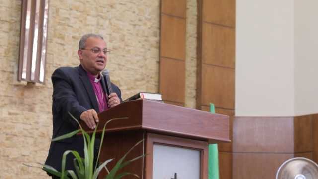 رئيس «الإنجيلية» بمصر يدين القصف الإسرائيلي للكنيسة الوطنية بجنوب لبنان