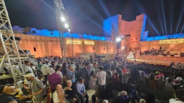 بدء توافد الجمهور على حفل هشام خرما وغالية بن علي بمحكى القلعة