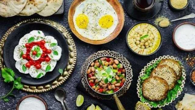بـ 3 أطباق فقط.. وجبة صحية وخفيفة لسحور رمضان «هتحضريها في دقائق»