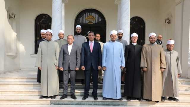 محافظ الجيزة: تنظيم قافلة دعوية في مركز الواحات البحرية لنشر الفكر الوسطي