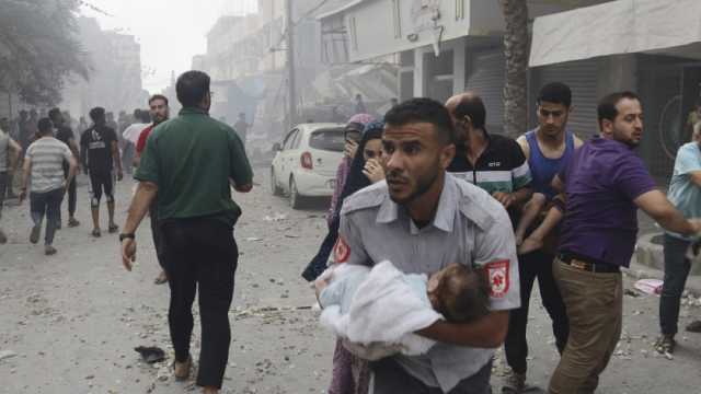 الاحتلال الإسرائيلي يمنع الصليب الأحمر من تقديم المساعدات لغزة