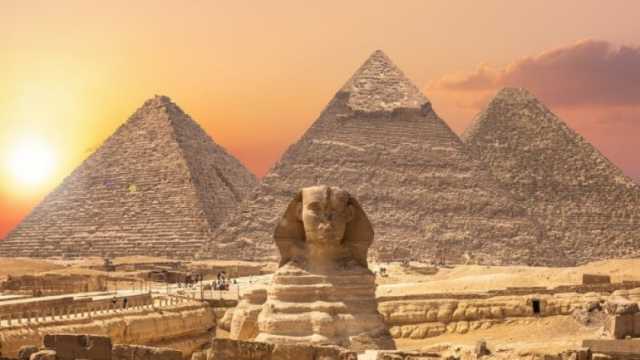توجيه حكومي بشأن ارتفاعات المباني في محيط الأهرامات والمتحف المصري الكبير