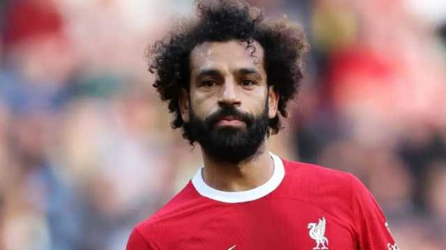 عاجل.. تقارير تكشف موعد ظهور محمد صلاح بقميص اتحاد جدة