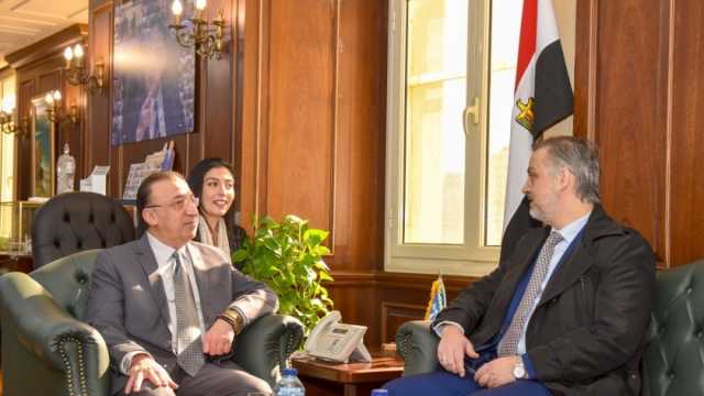 محافظ الإسكندرية يبحث سبل تعزيز التعاون السياحي مع قنصل اليونان
