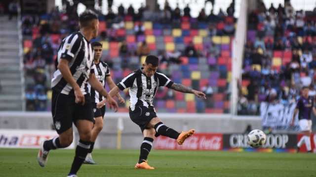 كورودبا يبحث عن الهروب من دائرة الهبوط أمام جودوي بالدوري الأرجنتيني