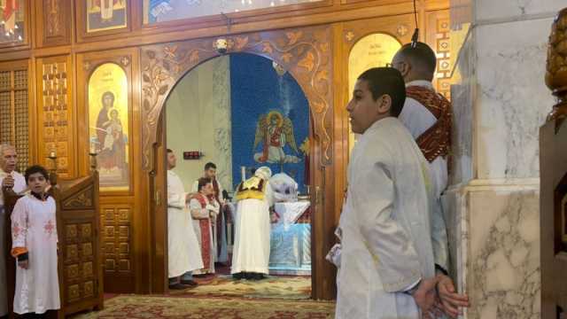 المحافظون يزورون الكنائس للتهنئة بعيد الميلاد: المصريون نسيج واحد