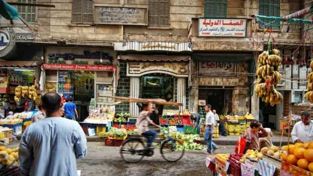 خبير: ارتفاع الاحتياطي النقدي الأجنبي ينعش الأسواق ويضمن استدامة تشغيل المصانع