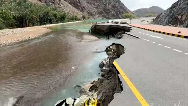 فيضانات سلطنة عمان.. وفاة 3 أطفال وتوقف الدراسة ودوائر العمل