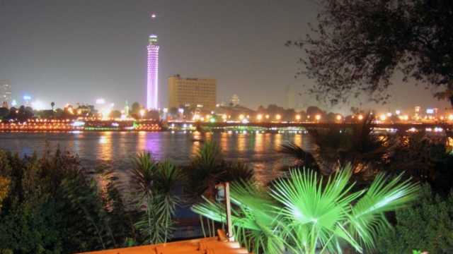 «الأرصاد»: أجواء حارة ورطبة نهارا.. والعظمى على القاهرة 35