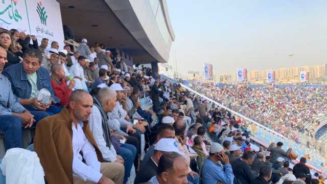 توافد آلاف المواطنين للمشاركة في مؤتمر «تحيا مصر فلسطين» بستاد القاهرة