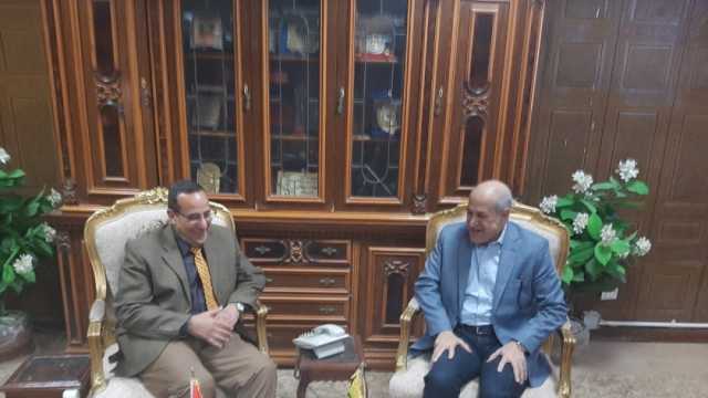 محافظ شمال سيناء يستقبل رئيس هيئة المواني المصرية