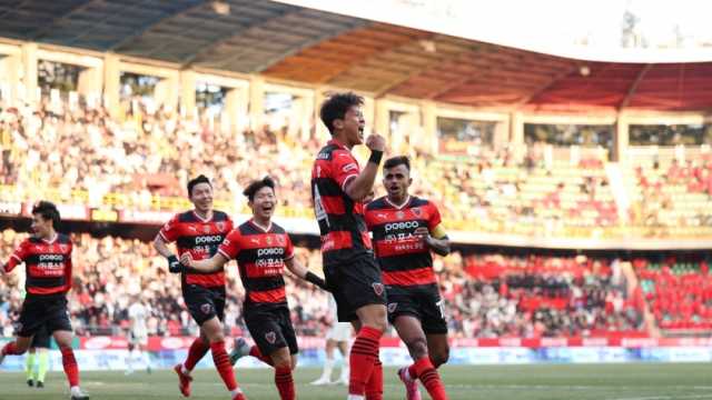 بوهانج يواصل تصدره للدوري الكوري الجنوبي بعد تعادله مع جيجو يونايتد