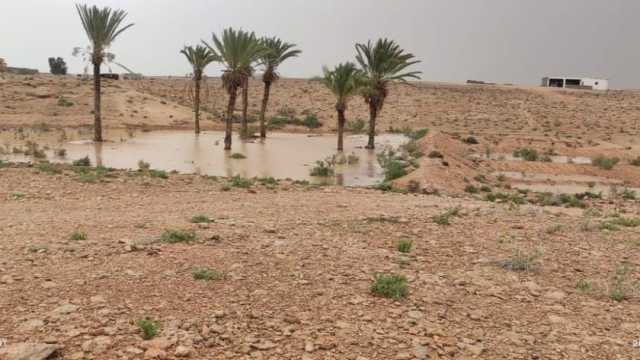 الأمطار تضرب عدة مناطق بشمال سيناء وانخفاض درجات الحرارة