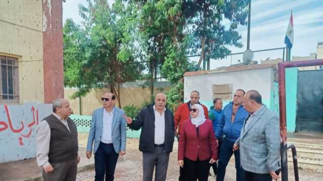 نائب محافظ القاهرة تتفقد لجان انتخابات الرئاسة وتشدد على جاهزيتها