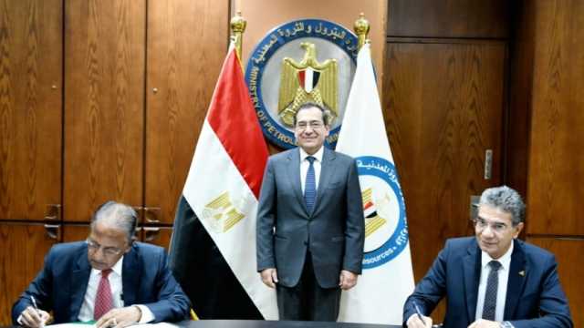 شركة هندية توقع مع مصر اتفاقية لتسهيل الاستيراد الآمن للمواد الخام
