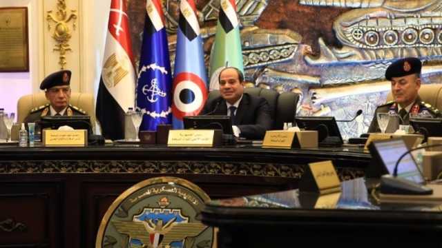 الرئيس السيسي يشهد اختبارات كشف الهيئة لطلبة الأكاديمية العسكرية (فيديو)