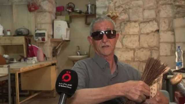 «القاهرة الإخبارية» تنشر تقريرا عن «مكفوفين» في القدس برعوا في الأعمال اليدوية
